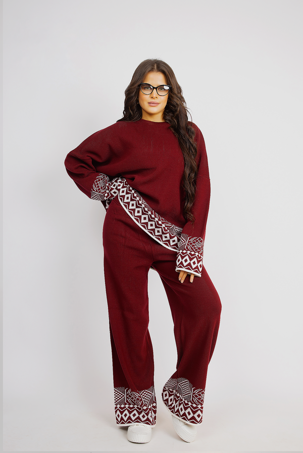 Boho Chic Knit Set With Intricate Borders - Red