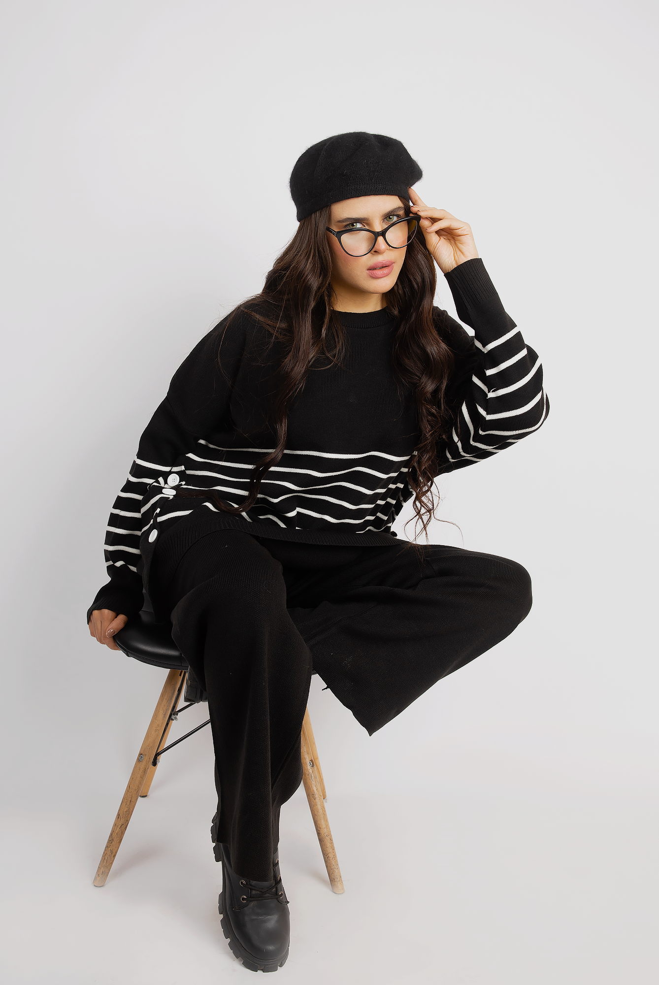 Striped Knit Lounge Set With Relaxed Fit - Black