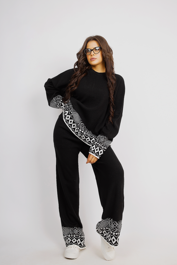 Boho Chic Knit Set With Intricate Borders - Black