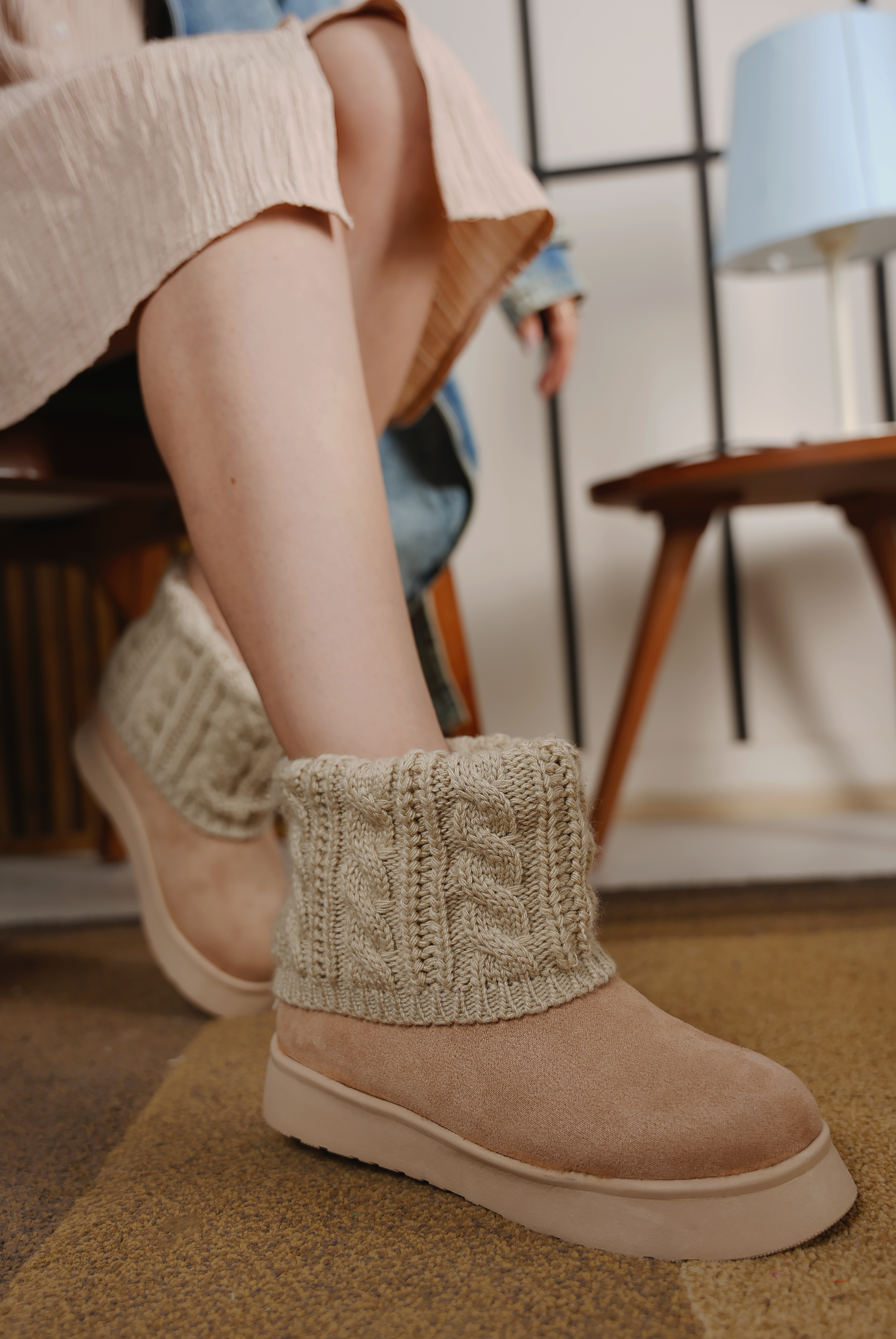 CozyCuff Boots - Cafe