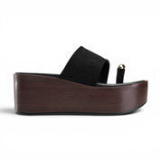 RS935 - Black