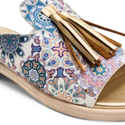 Ornate Eyelet Pointed Pumps - Gold