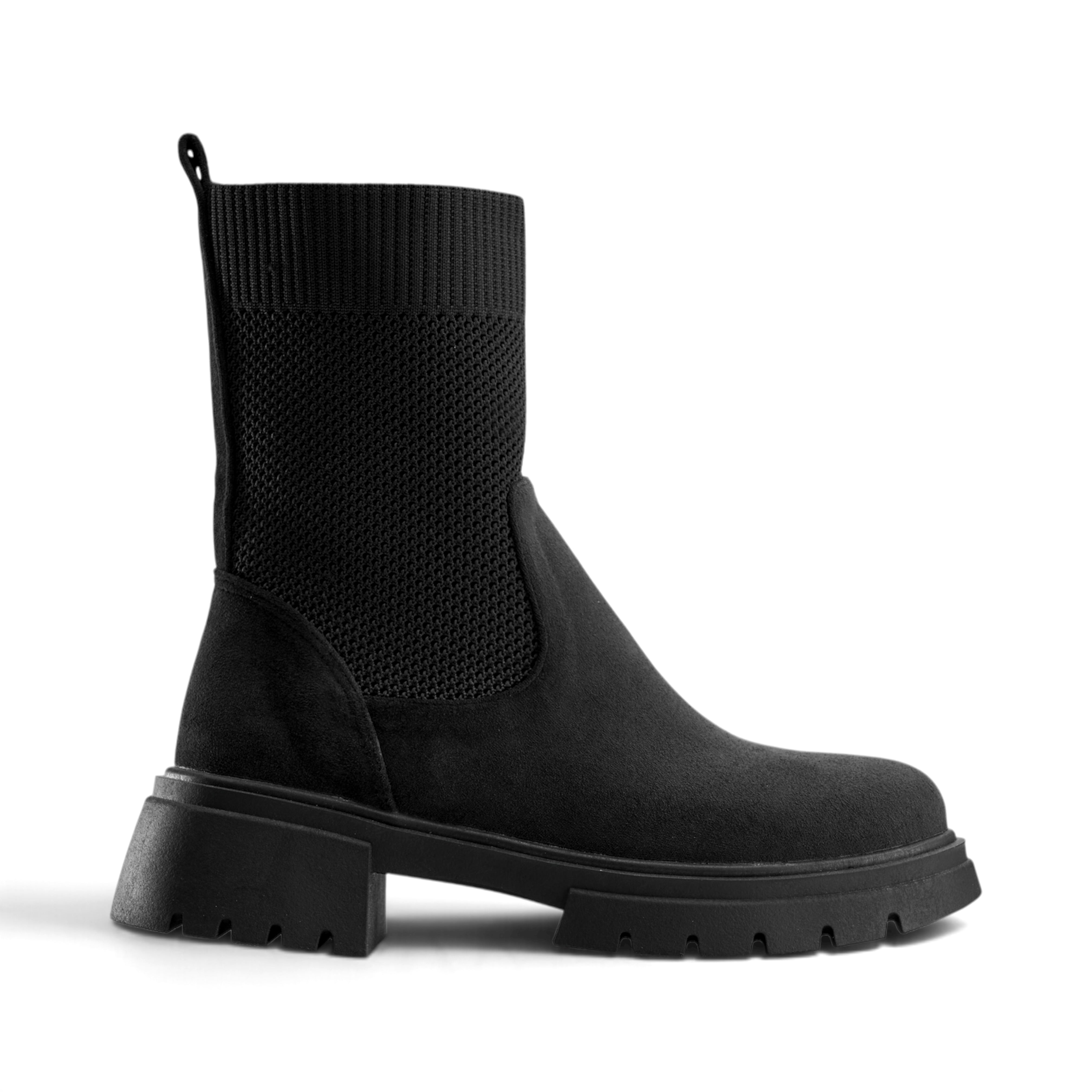 Ribbed Knit Chunky Boots - Black