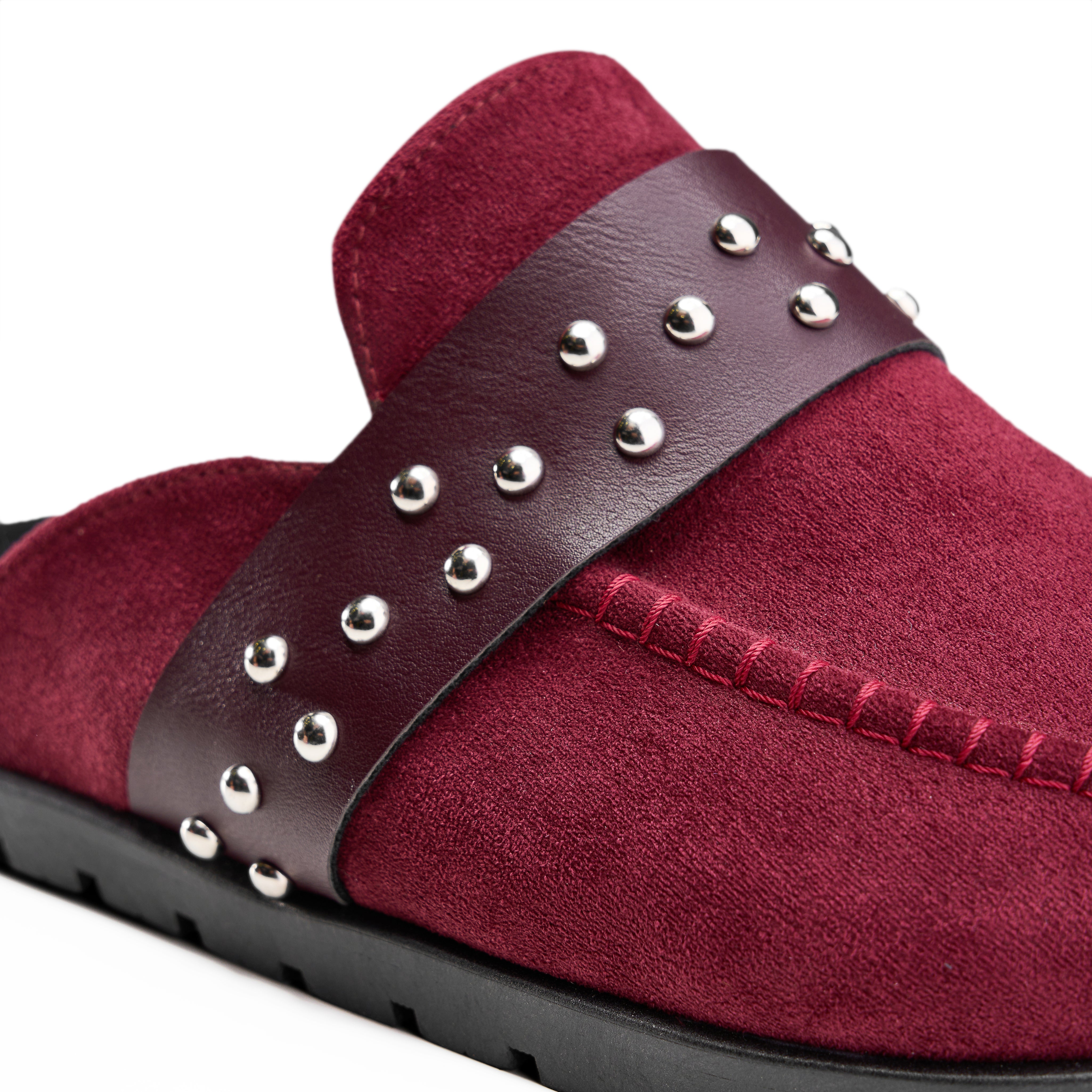 Trail Studded Clog - Maroon