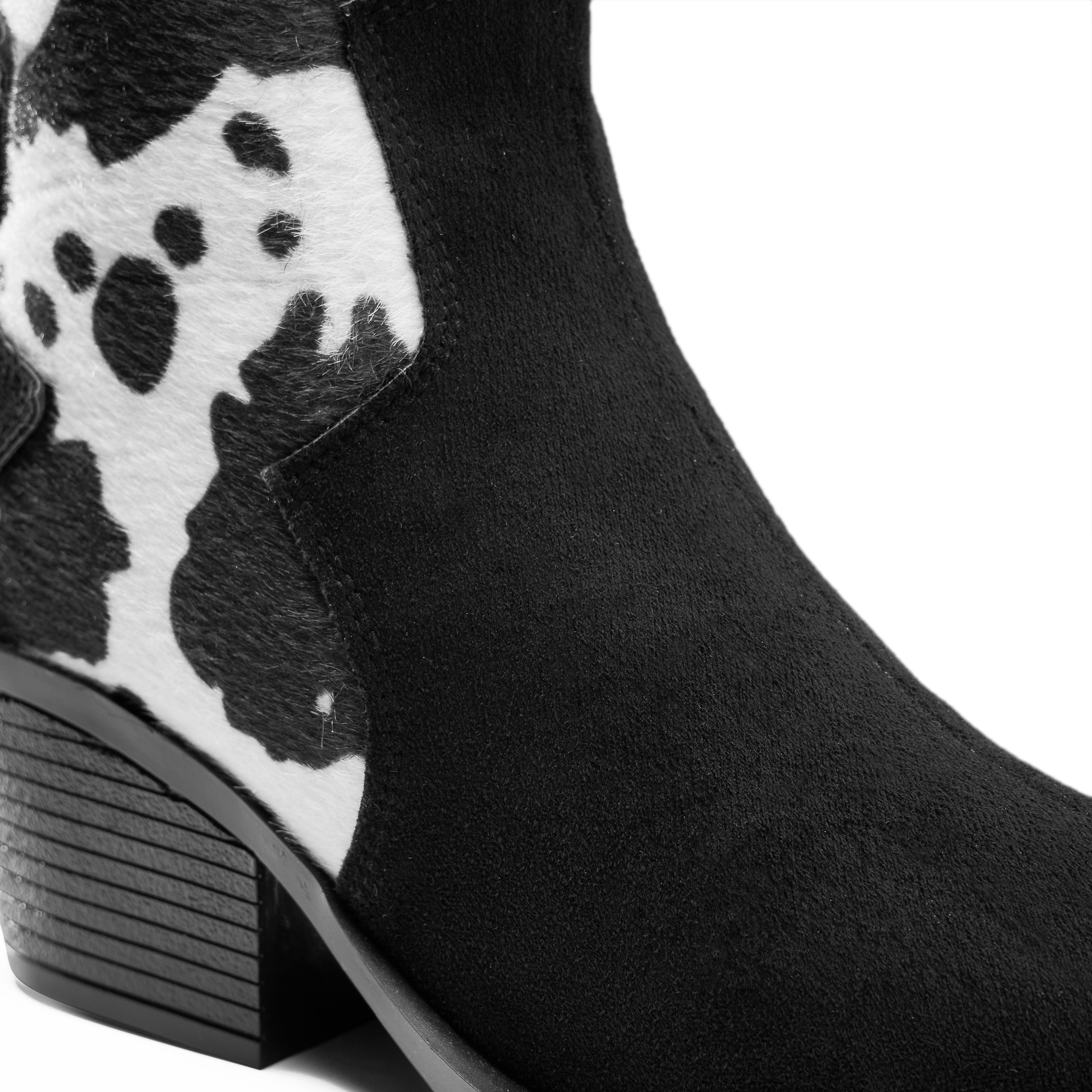 Cowboy-Style Bootie - Black