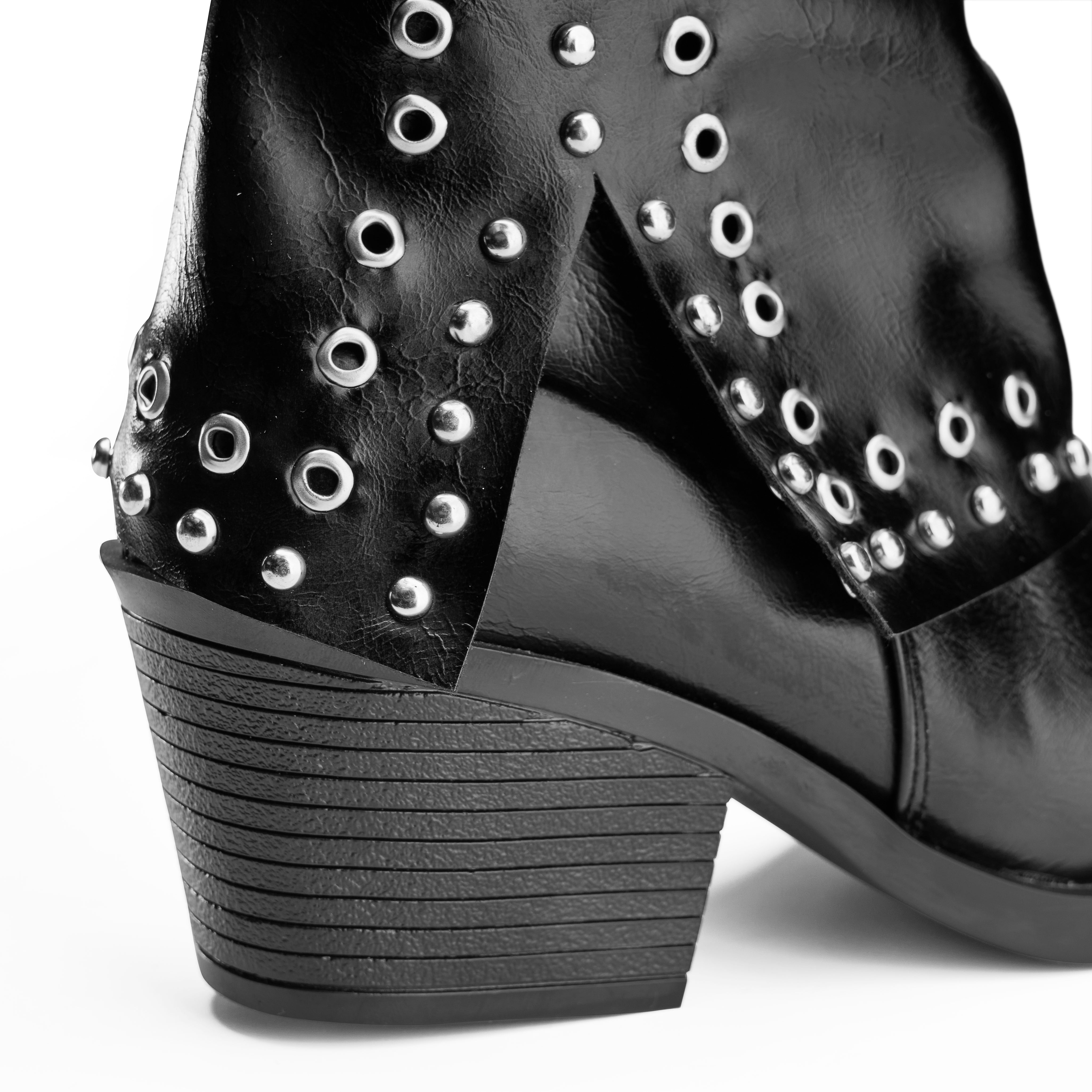 Eyelet Cuff Western Bootie - Black