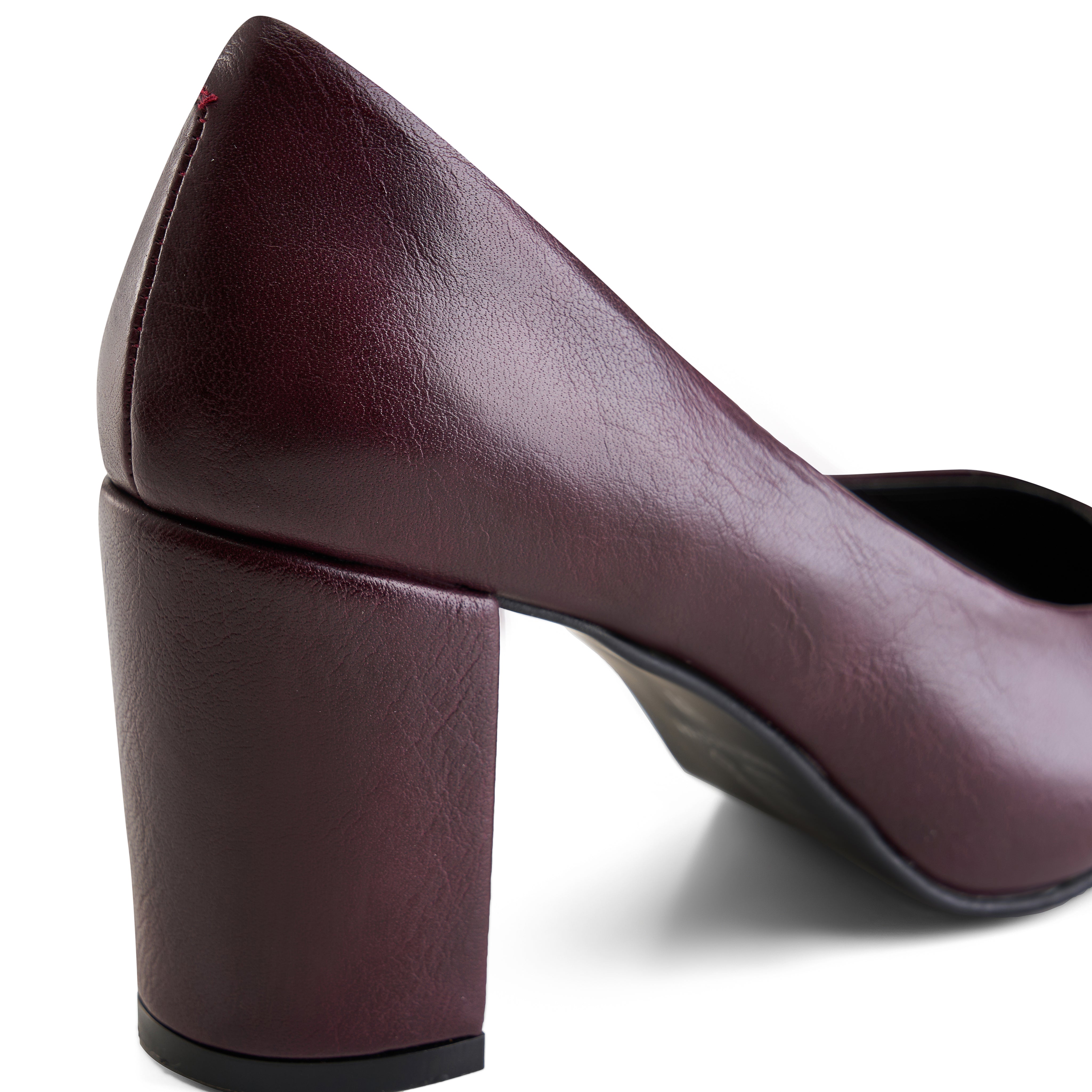 Classic High-Vamp Pump - Maroon