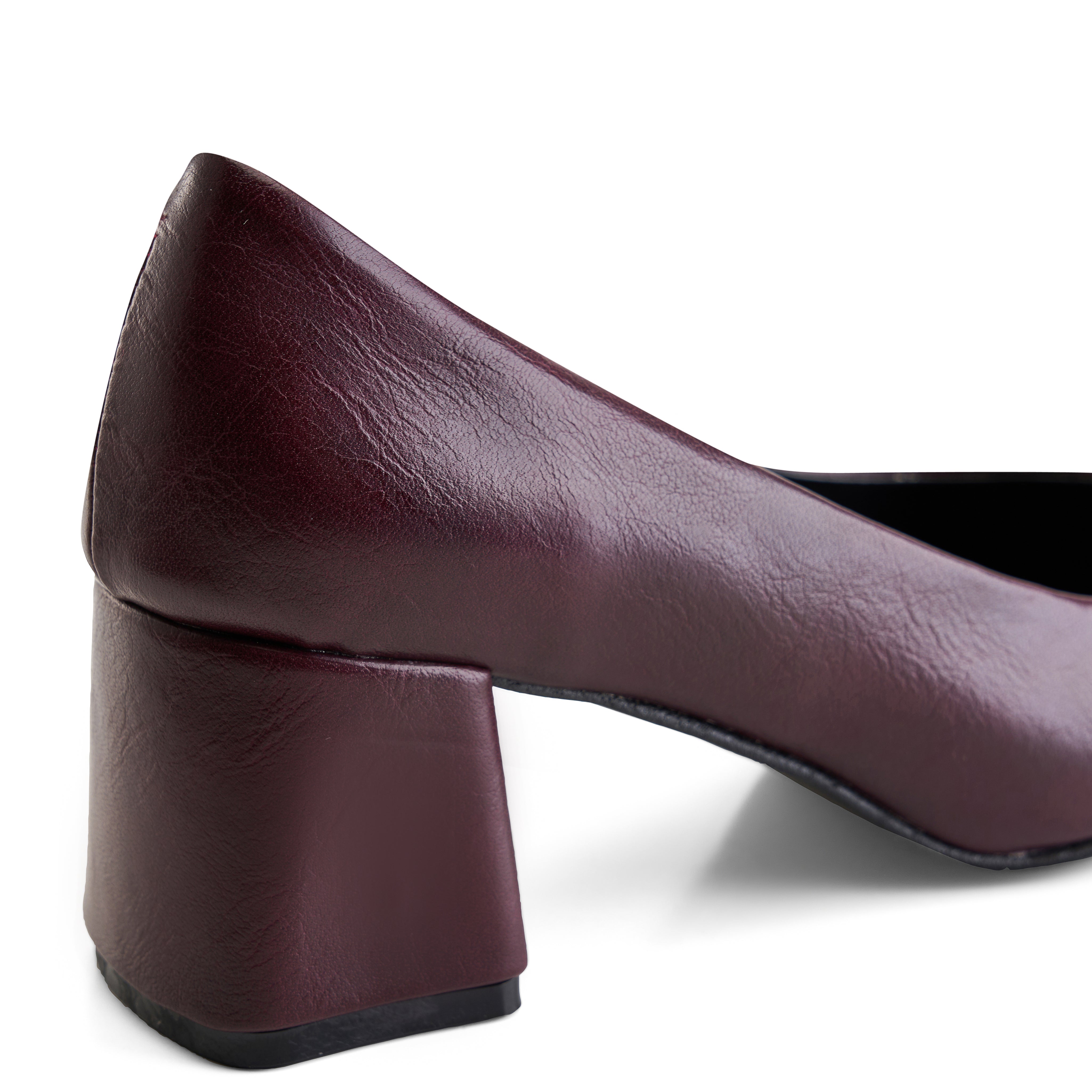 Mid-Heel Pointed Pump - Maroon