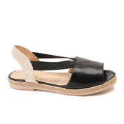 sandal with elegant design - black