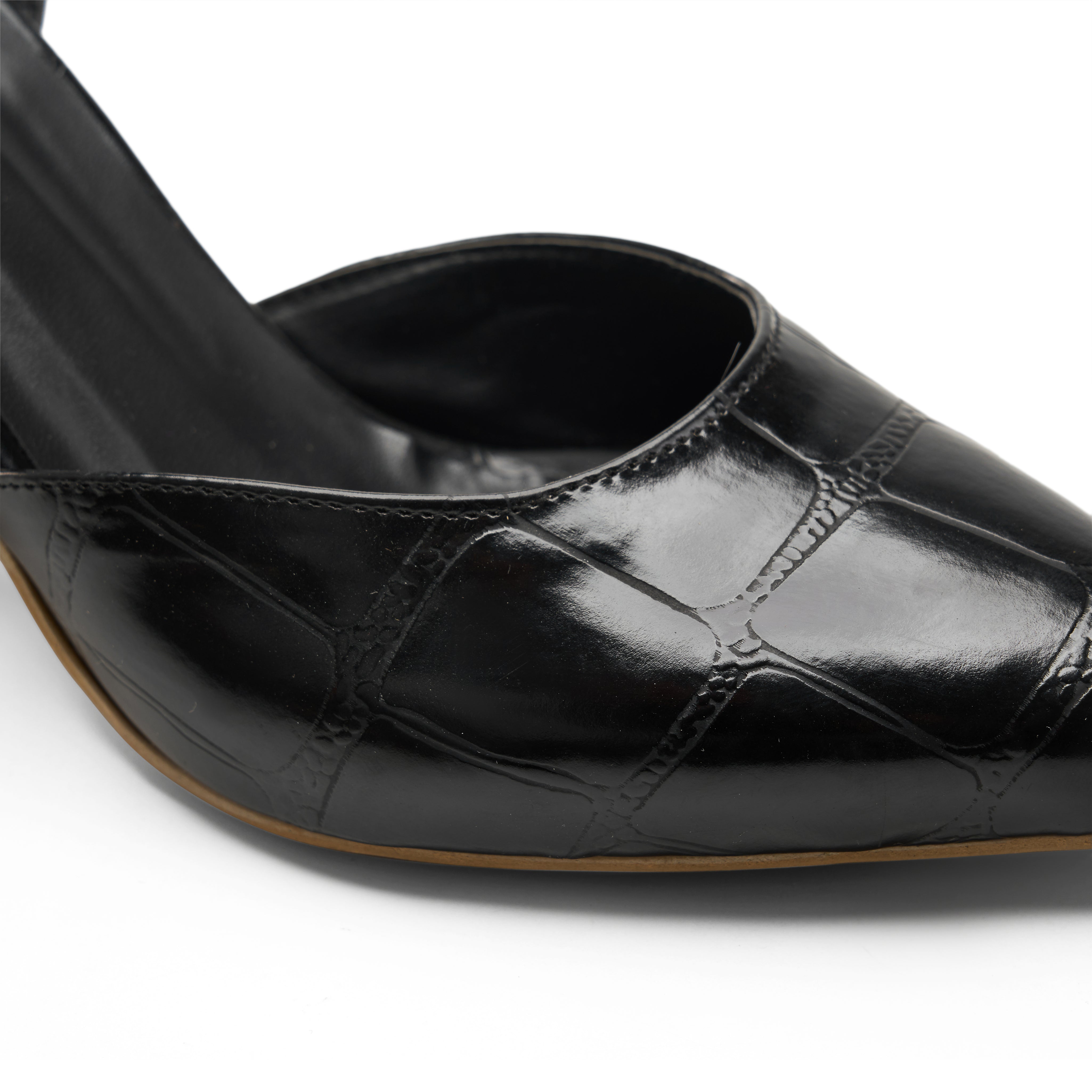 Croc-Effect Pointed Heels - Black