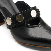 Metal-Detail Pumps - Black