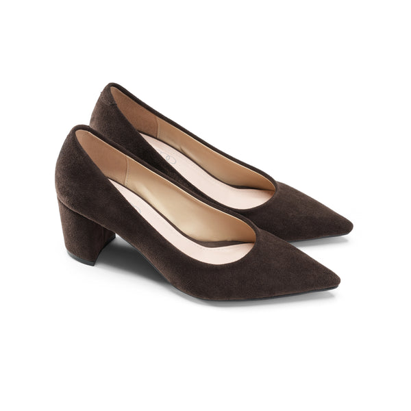 Heels With A Sleek Pointed Toe Design - Brown