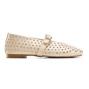 Grommet-Detail Square Toe flats - Beige