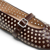 Grommet-Detail Square Toe flats - Brown