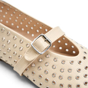Grommet-Detail Square Toe flats - Beige
