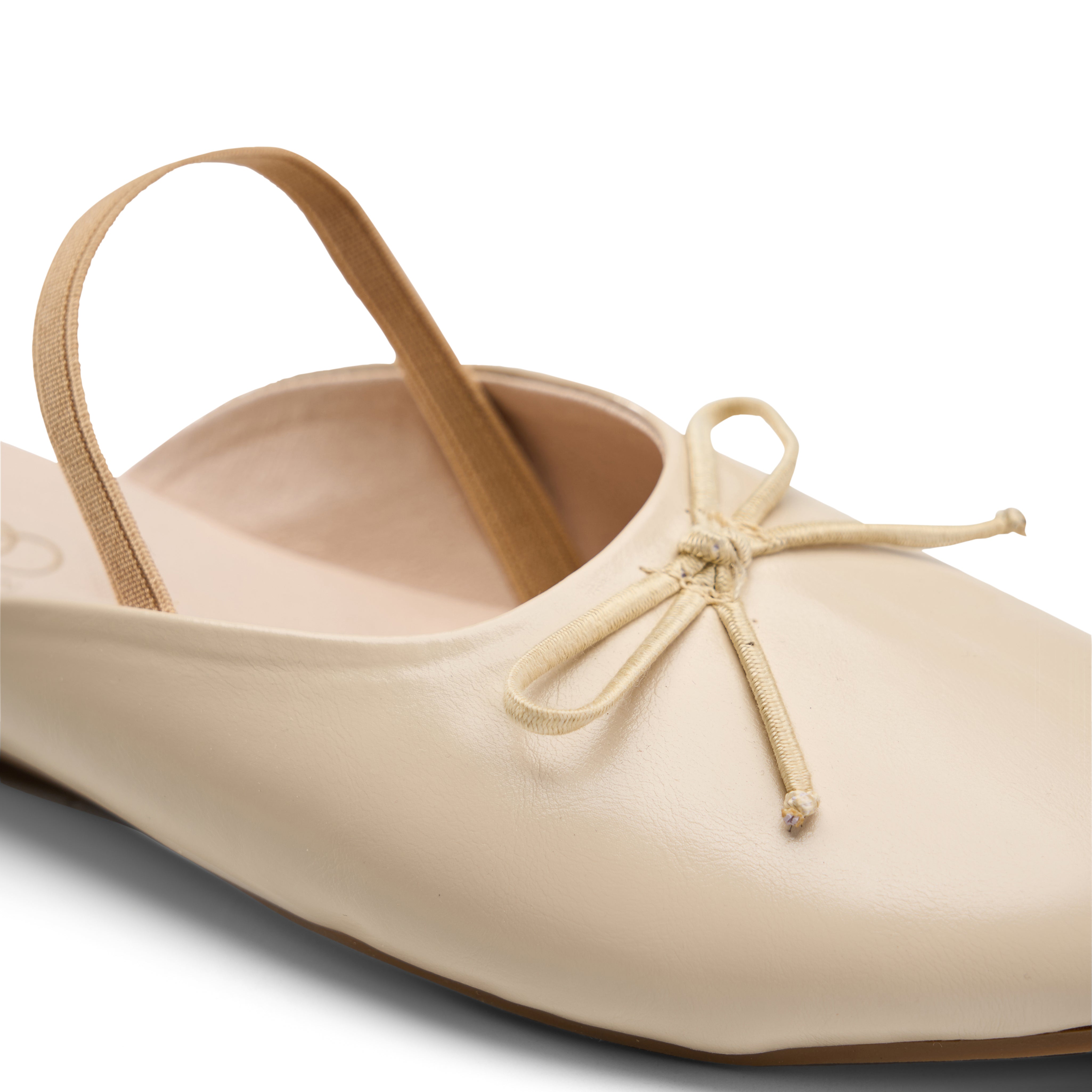 Minimalist Bow-Accent Flat Mules - Beige