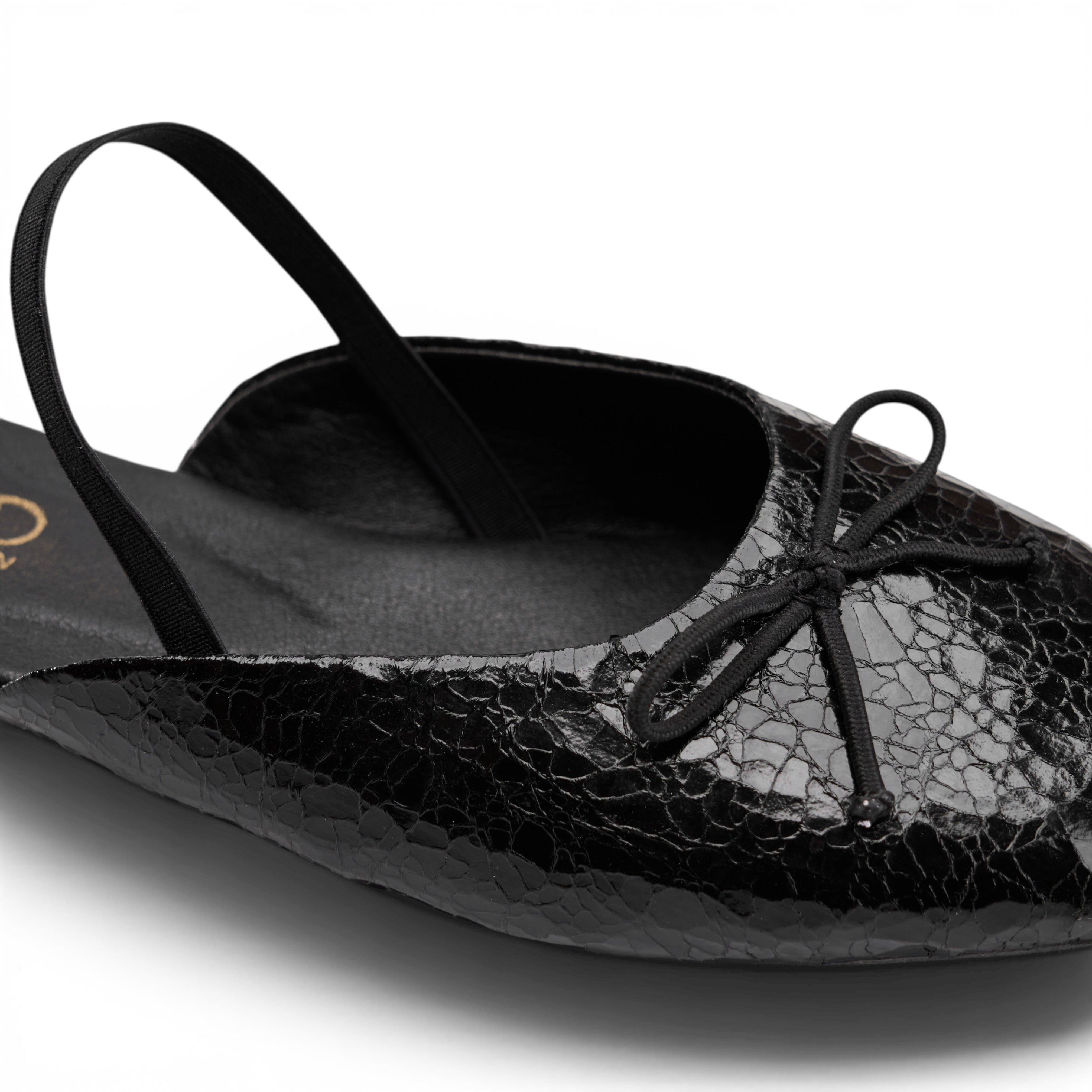Cracked Metallic Ballerina Mules - Black