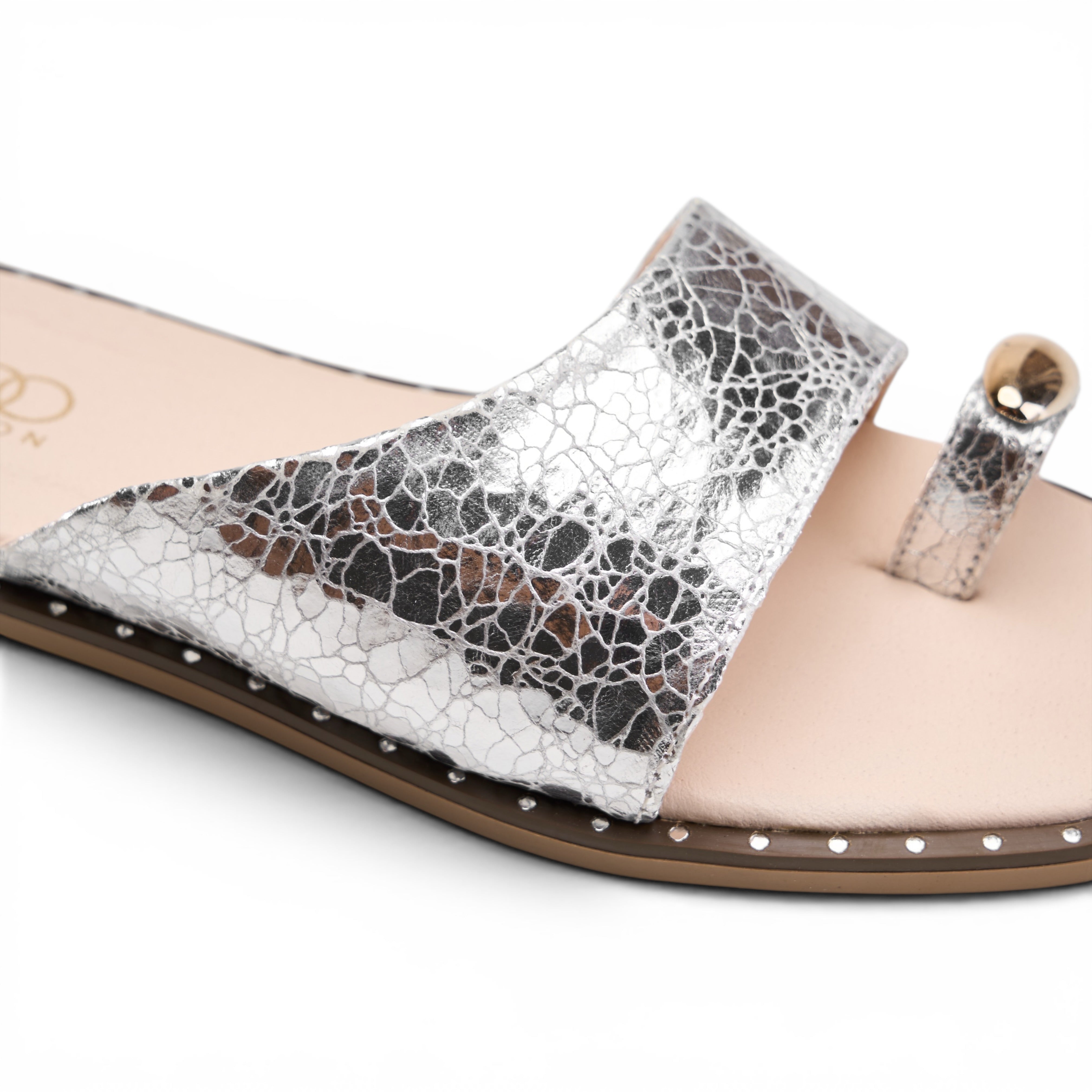 Chic Suede Toe-Ring Flat Mules - Silver