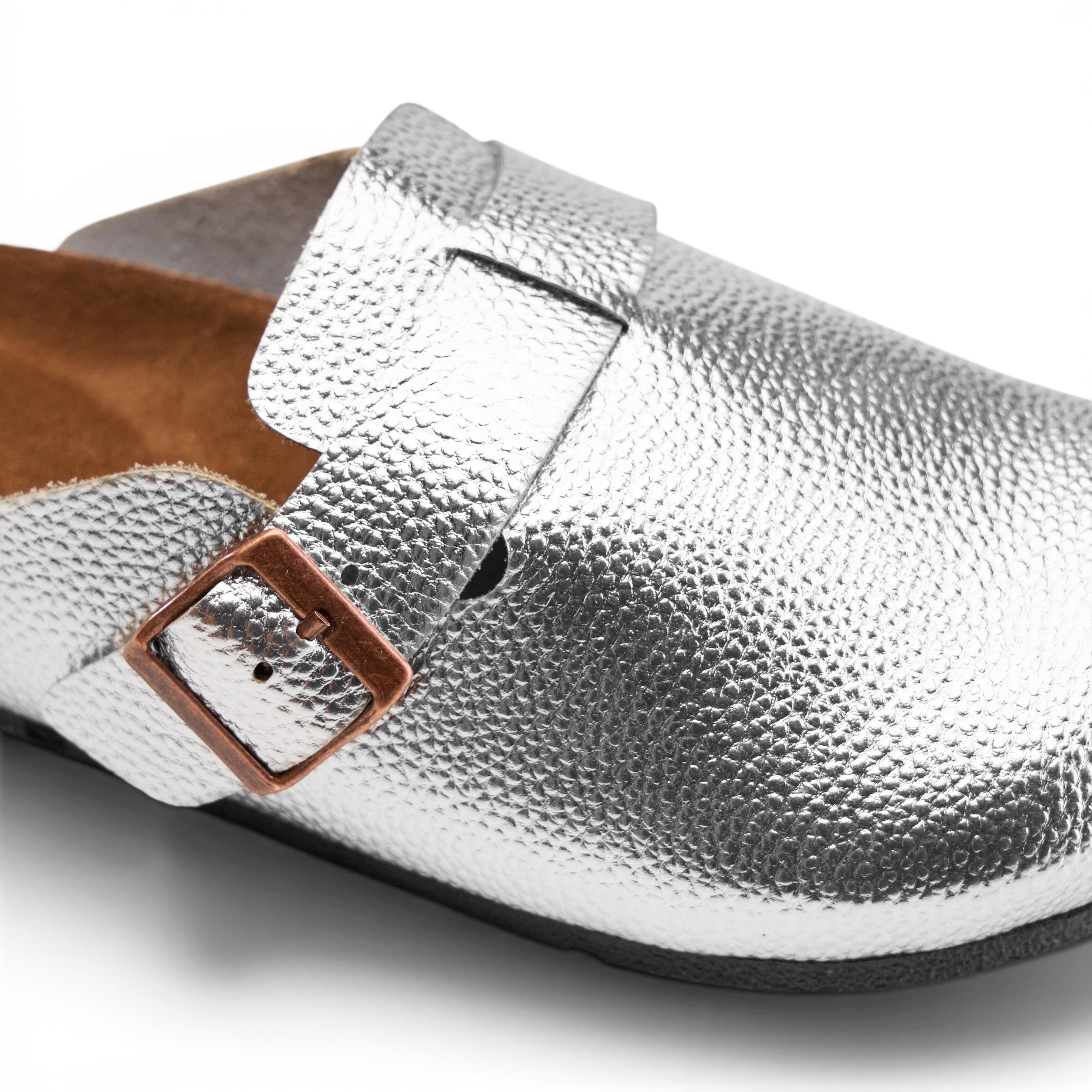 Metallic Pebble-Grain Clogs - Silver