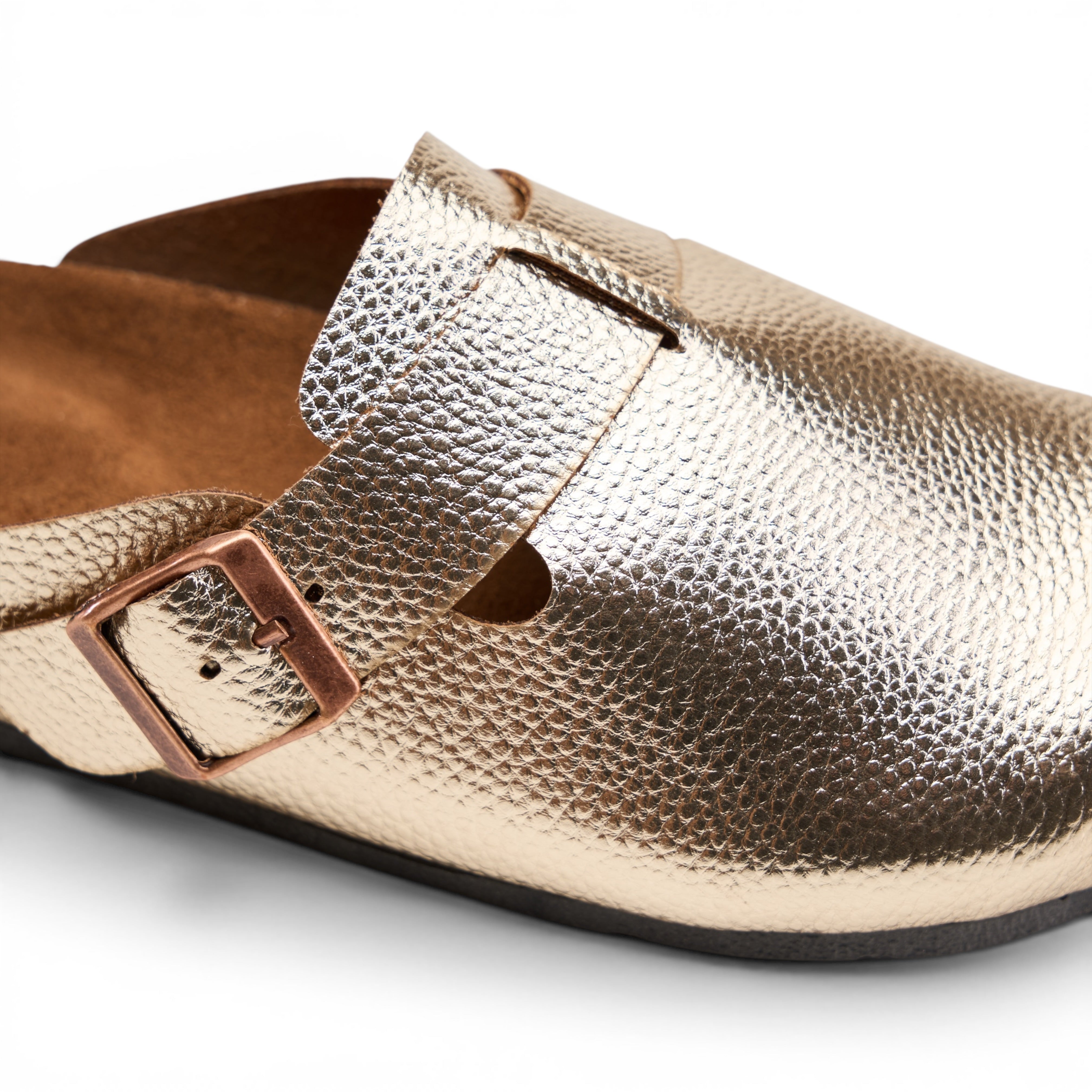 Metallic Pebble-Grain Clogs - Gold