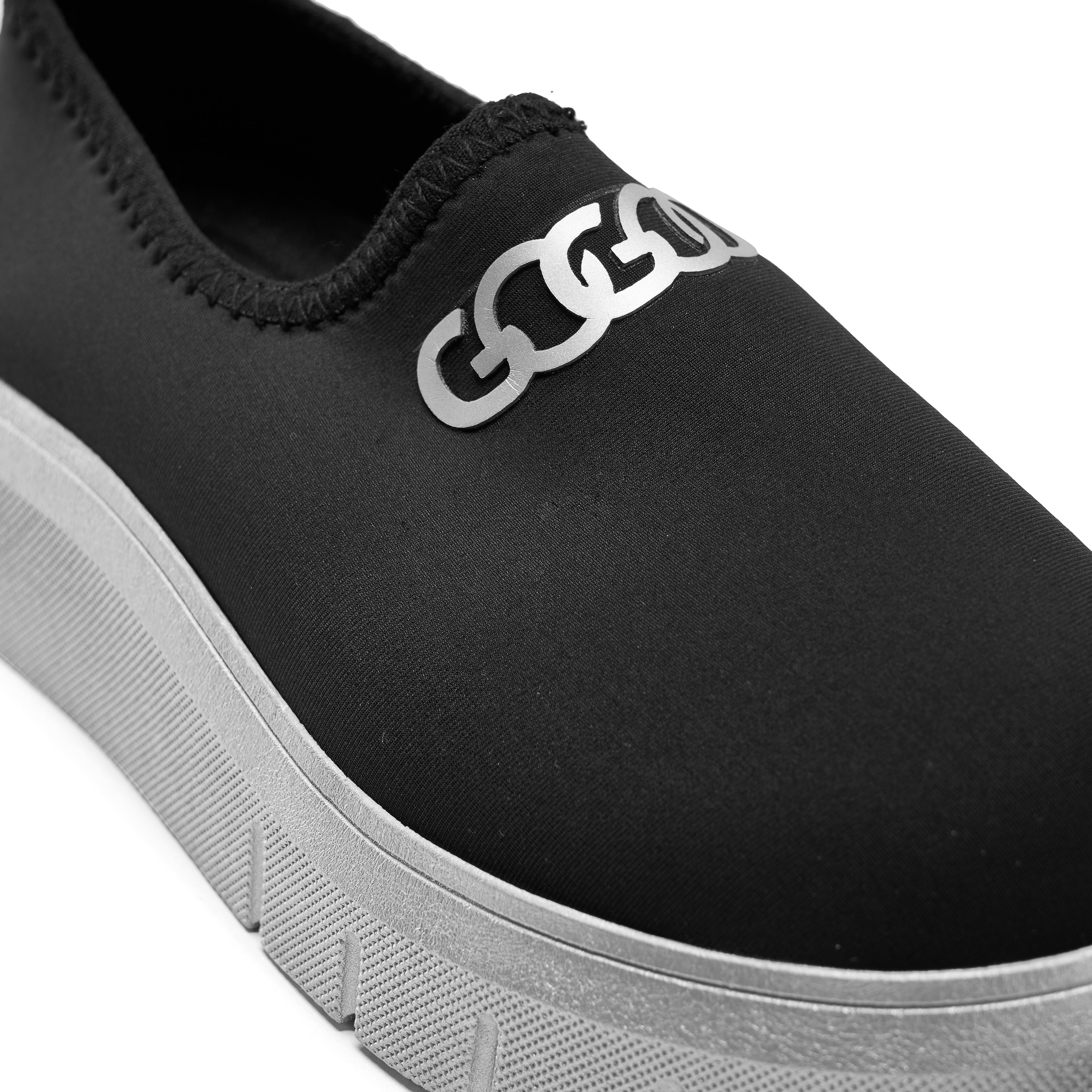 Urban Pulse Step Sneaker - silver