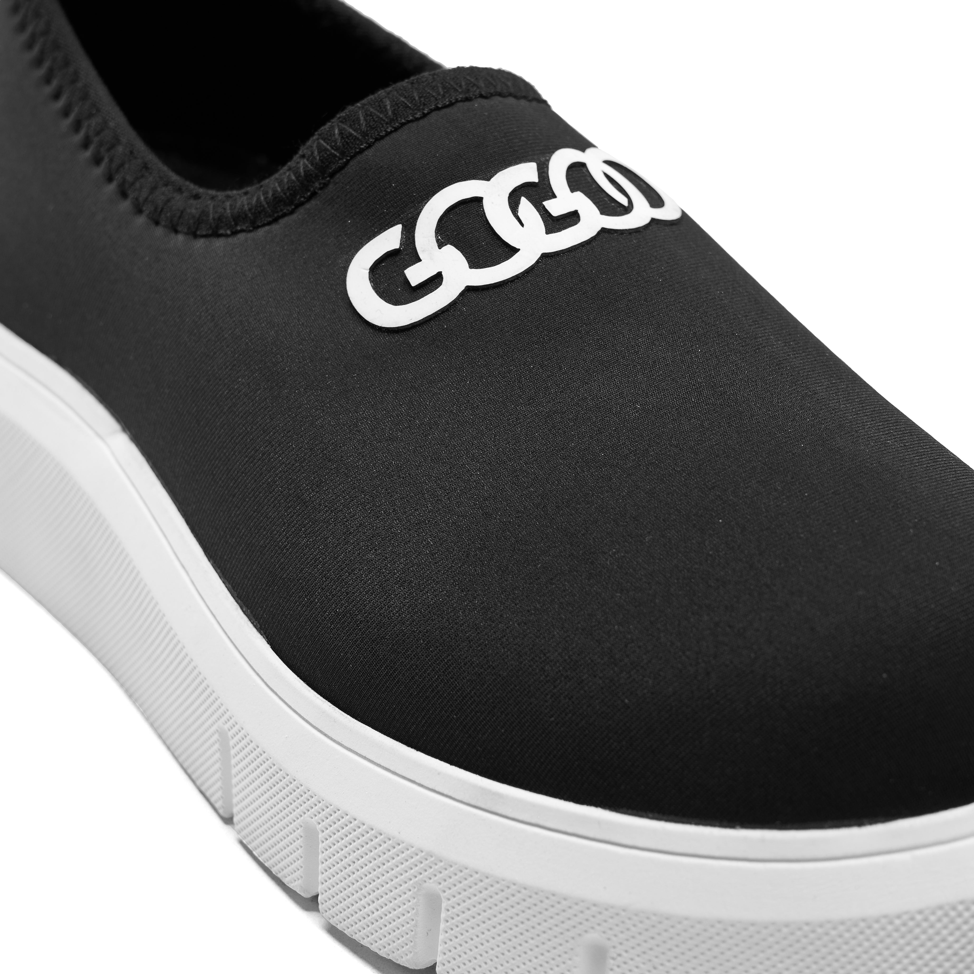 Urban Pulse Step Sneaker - white