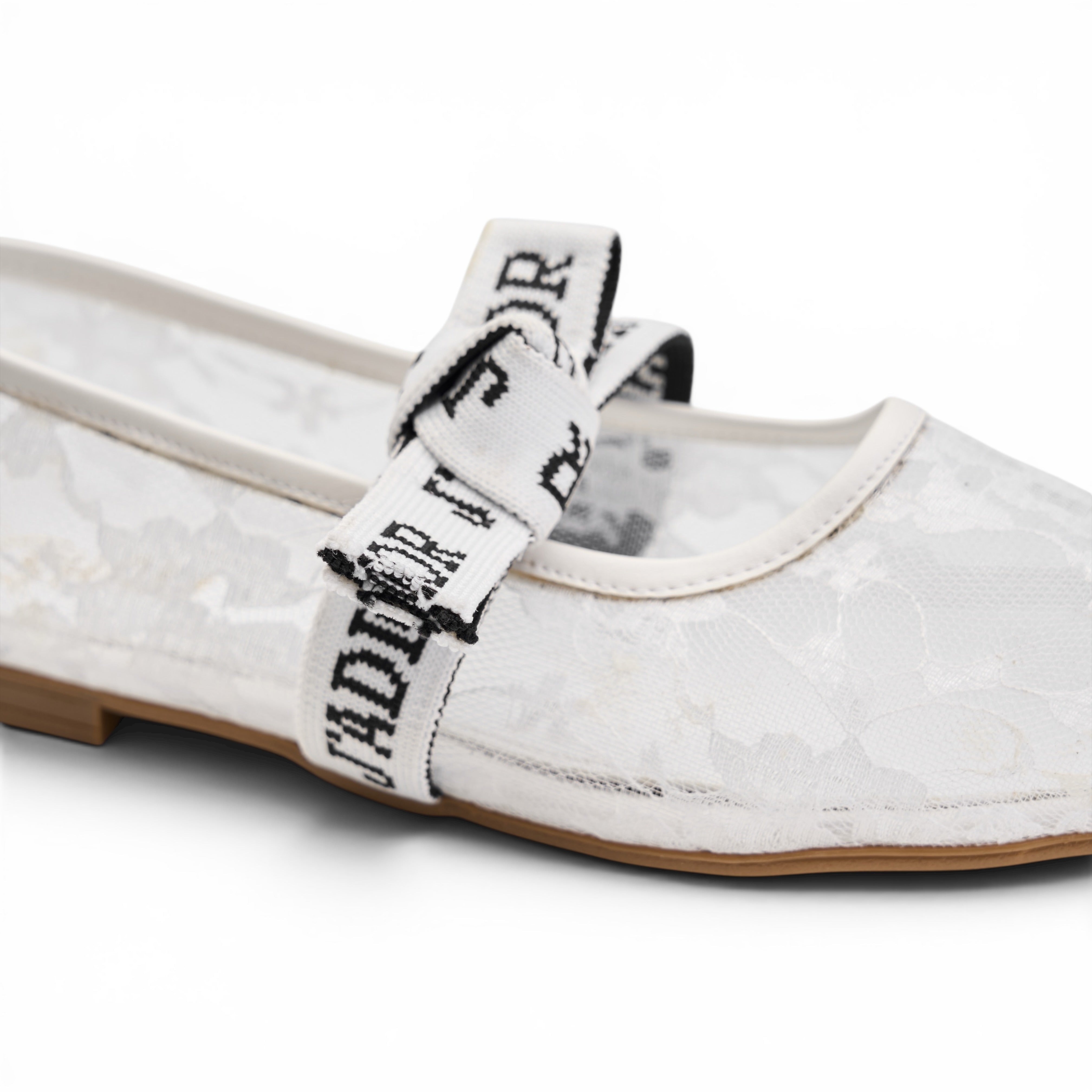 Mesh Lace Flat Shoes with Bow Strap - White