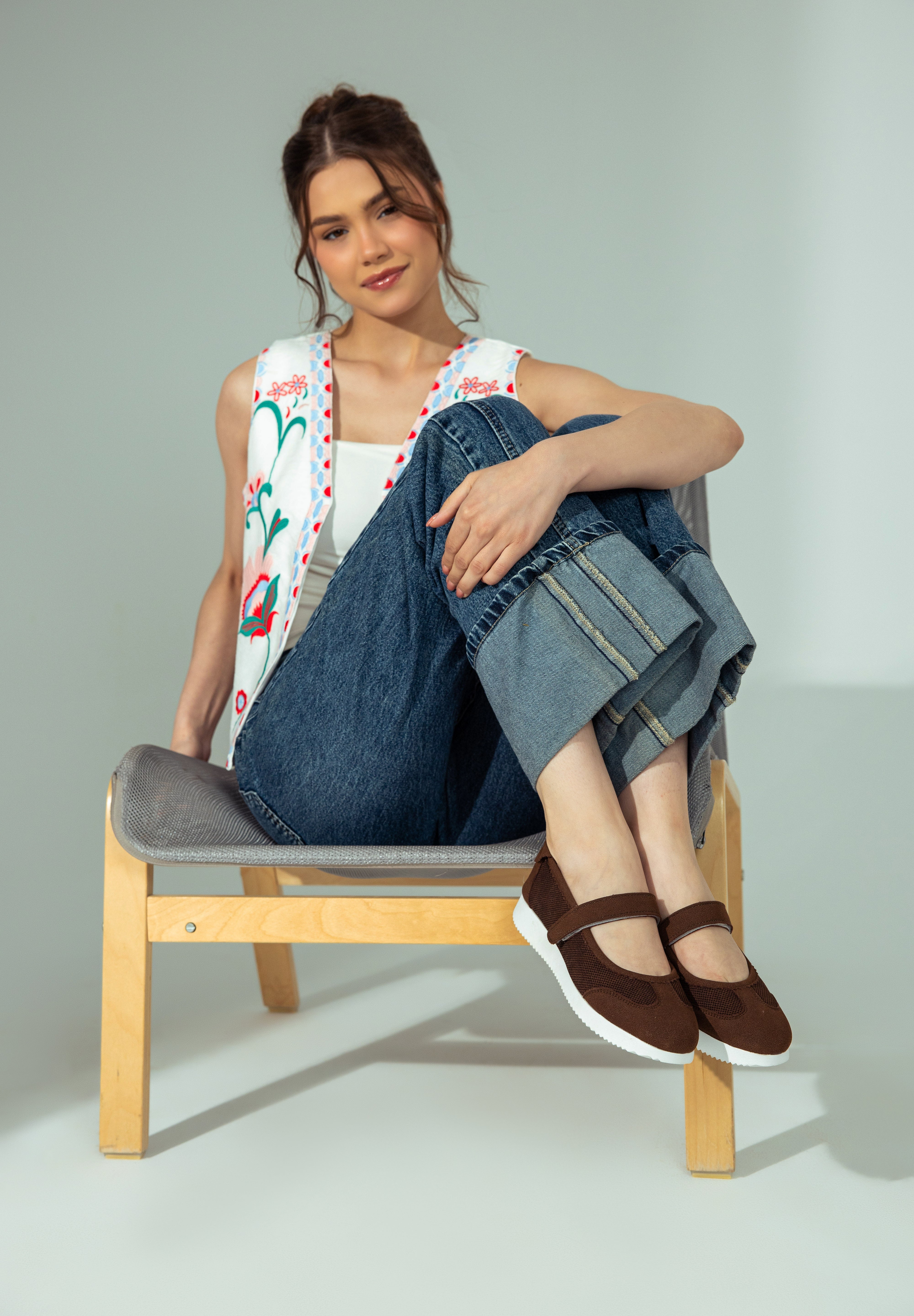 Breathable Strap Flats - Brown
