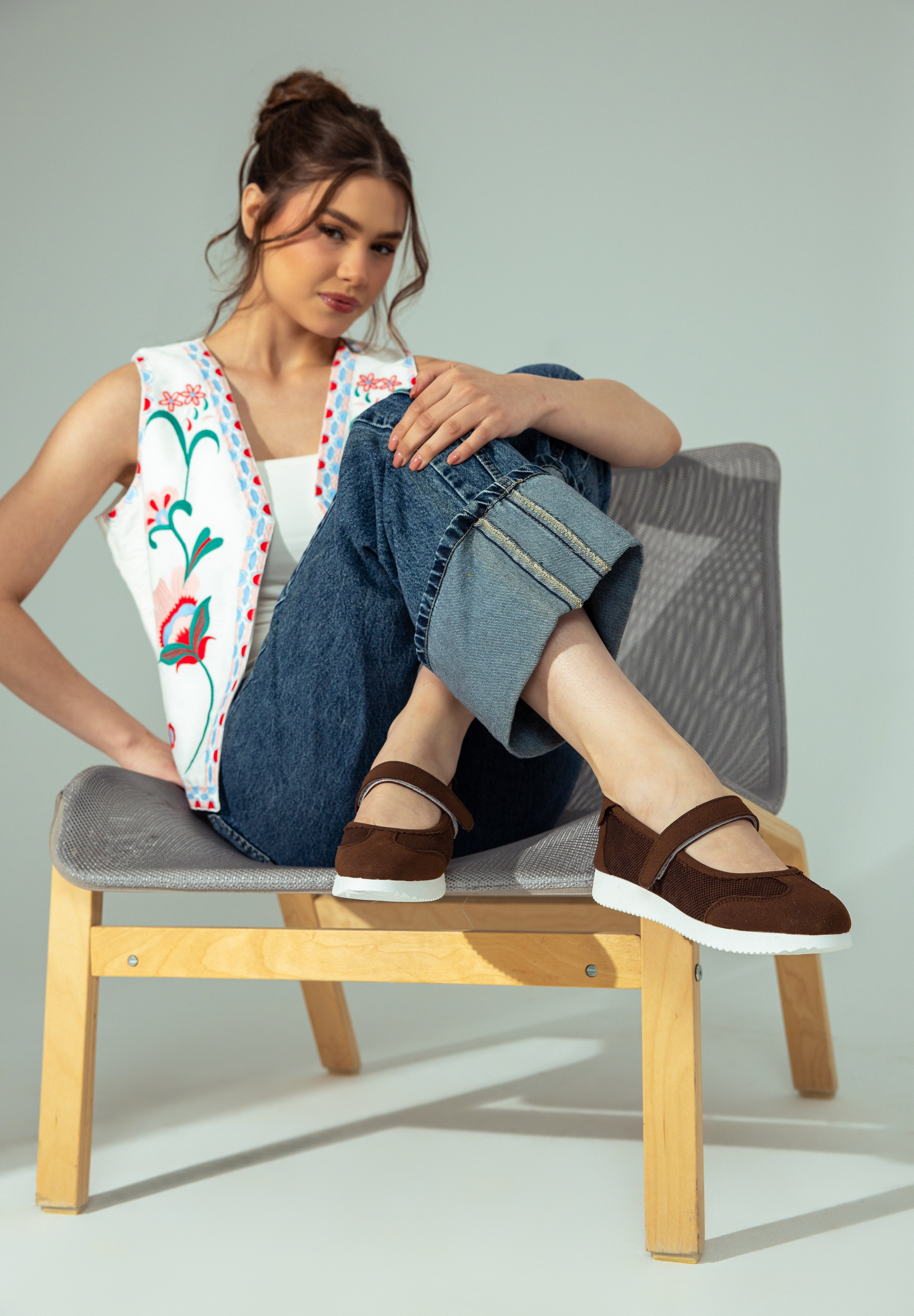 Breathable Strap Flats - Brown