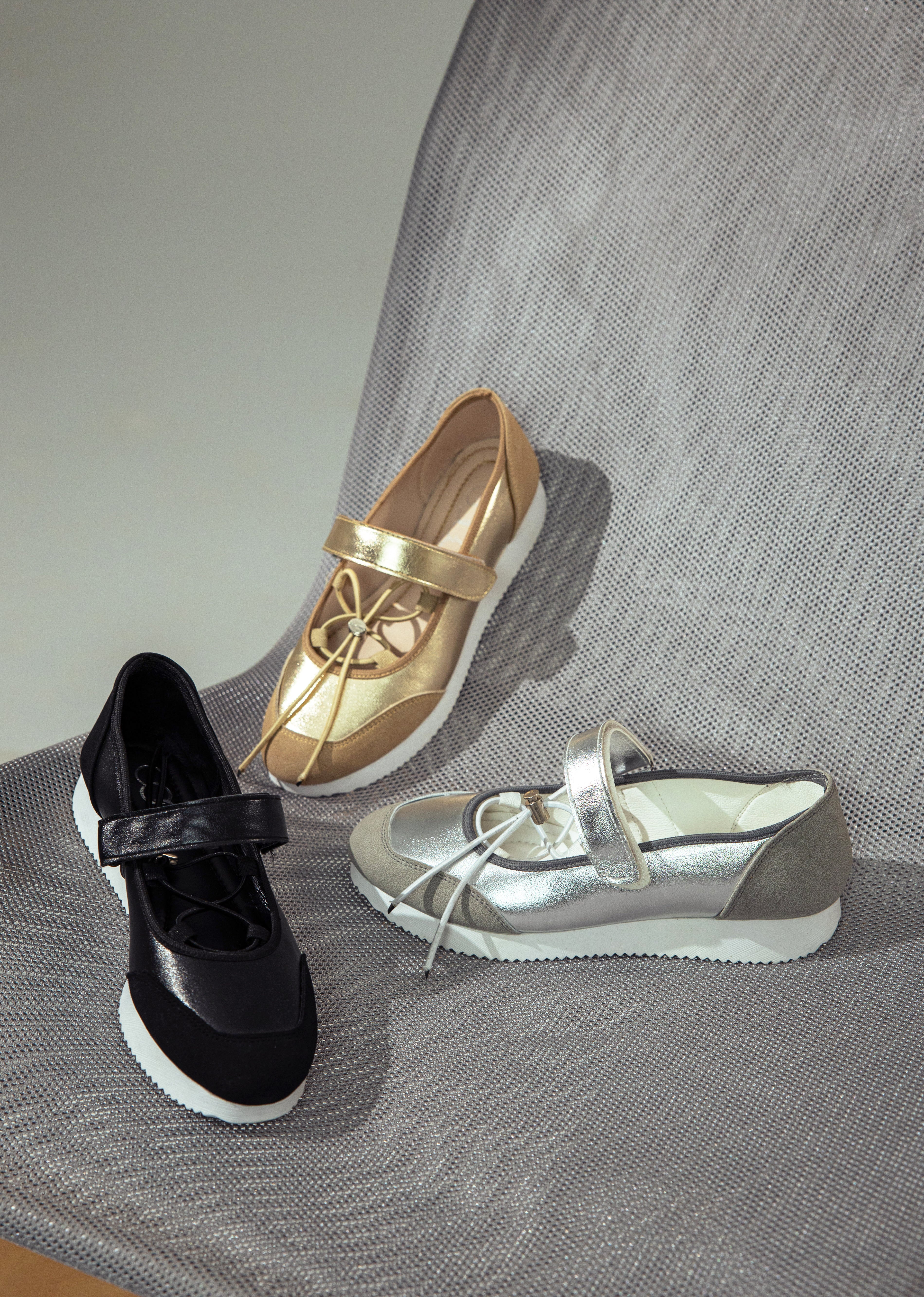 Metallic Mary Jane Flats - Silver